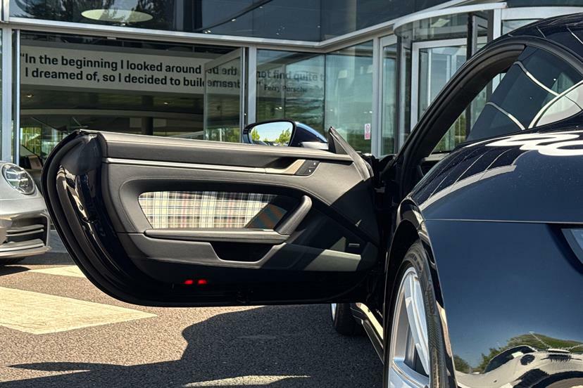 Porsche 911 Gts T-hybrid Pdk Grey #31