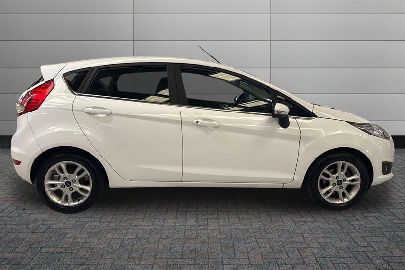 Ford Fiesta 1.0 Ecoboost Zetec White #4