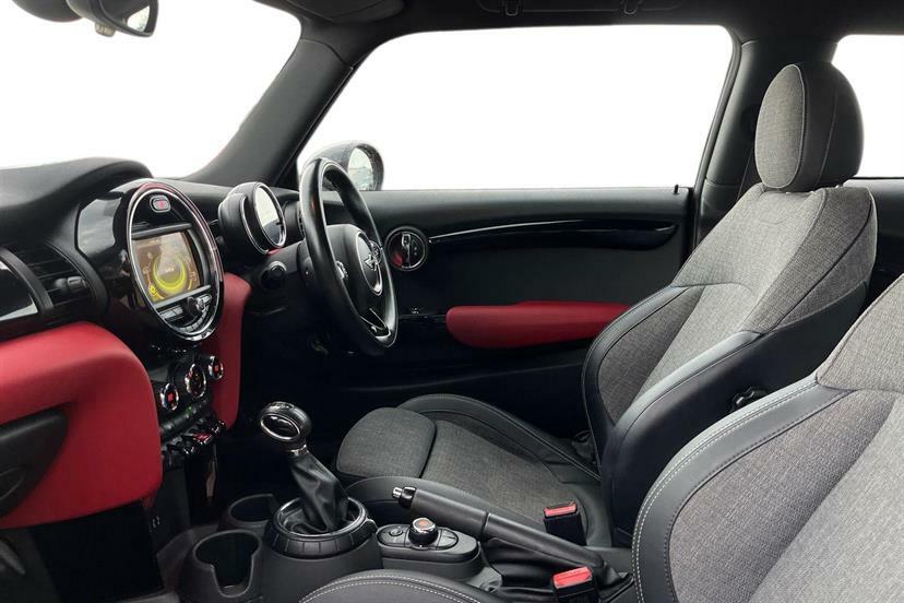 Mini Hatch 1.6L Cooper White #2