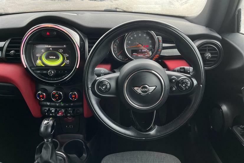 Mini Hatch 1.6L Cooper White #14