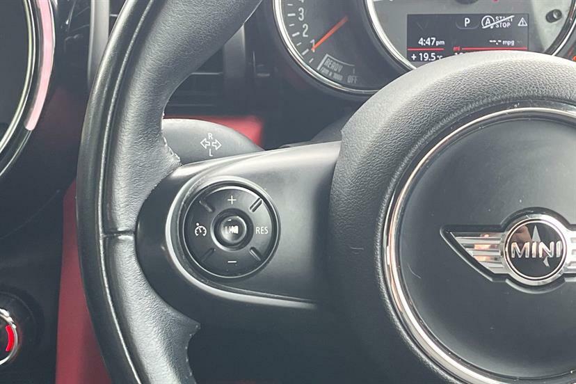 Mini Hatch 1.6L Cooper White #17