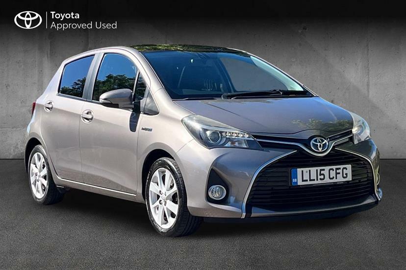 Toyota Yaris 1.5 Hybrid Excel Cvt Nav Brown