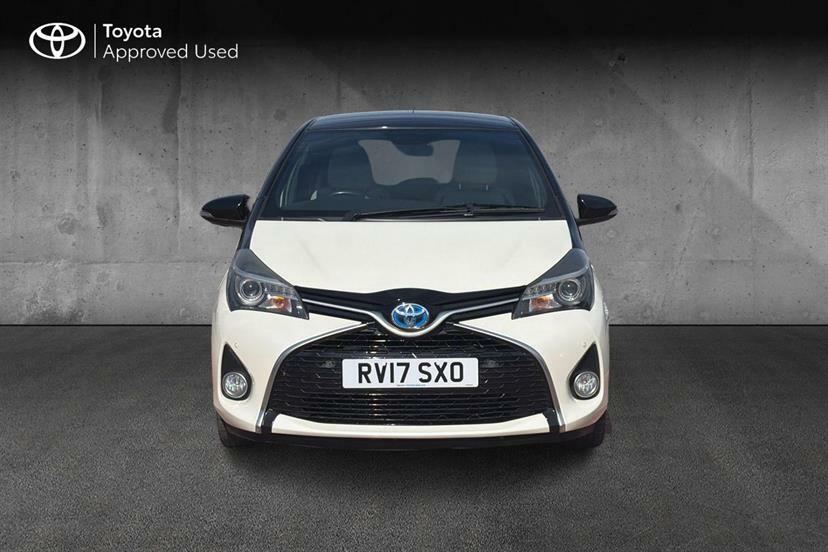 Toyota Yaris Design Red #13