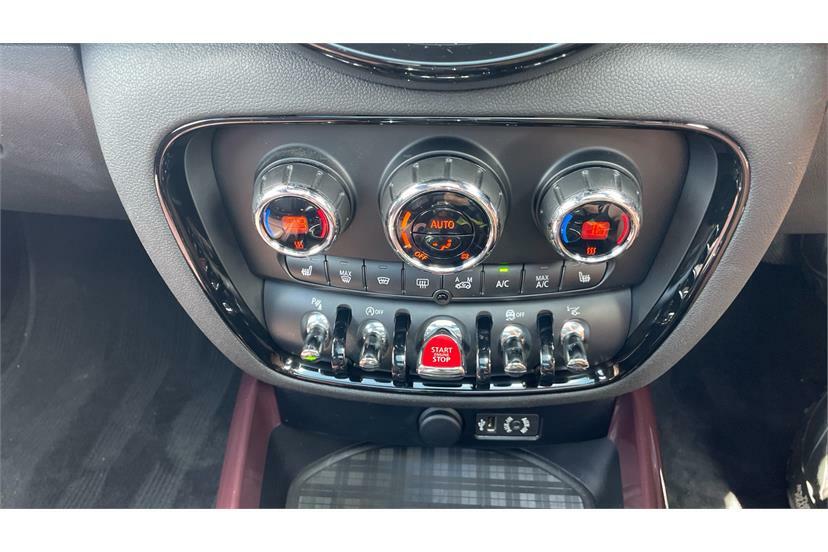 Mini Clubman 2.0 Cooper D 6Dr Black #41