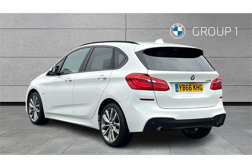 BMW 2 Series 220I Se Nav Step White #2