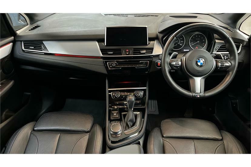 BMW 2 Series 220I Se Nav Step White #4