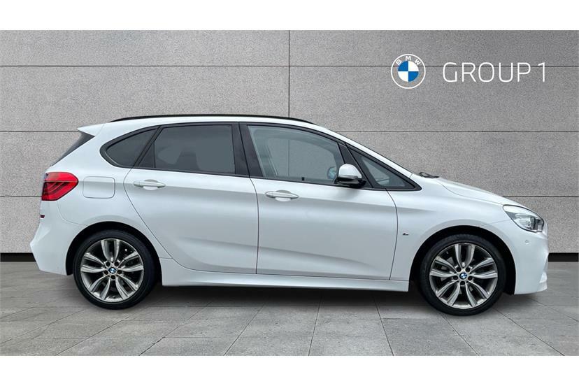 BMW 2 Series 220I Se Nav Step White #3