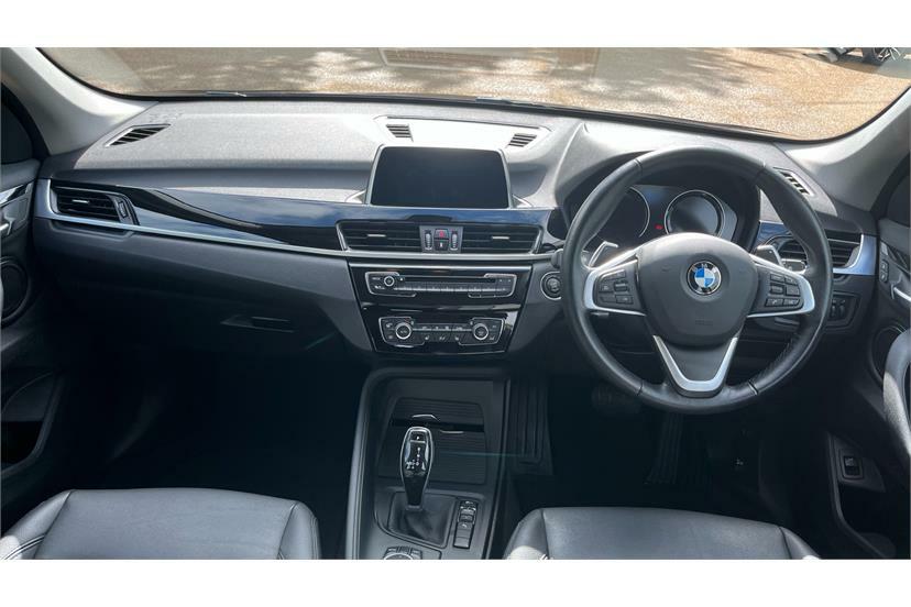 BMW X1 Sdrive 20I Se Step Black #4