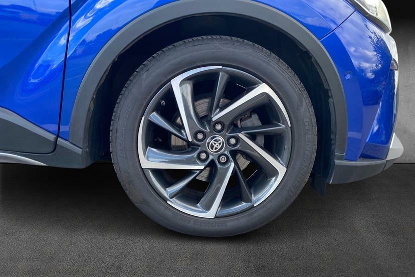Toyota C-Hr Excel Grey #18