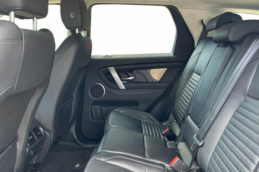 Land Rover Discovery Sport 2.0 D200 Mhev S Suv 4Wd 204 Ps LD21YTF Black #4