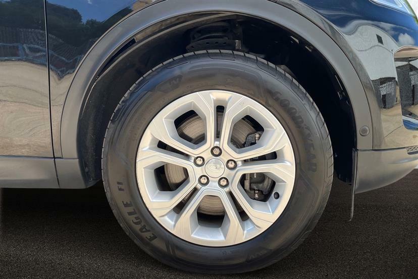 Land Rover Discovery Sport 2.0 D200 S Black #6