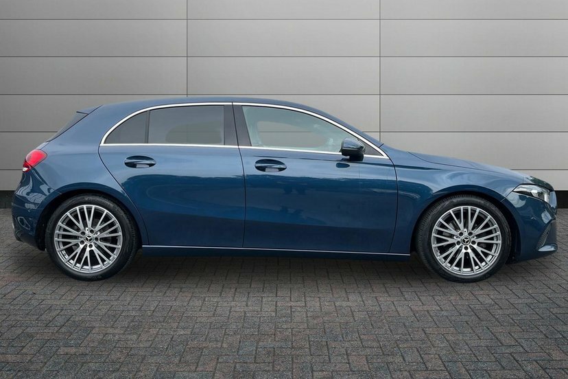 Mercedes-Benz A Class A180 Sport Executive LN72KKP Blue #3
