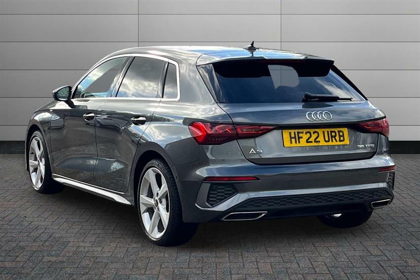Audi A3 35 Tfsi S Line Comfortsound Grey #3