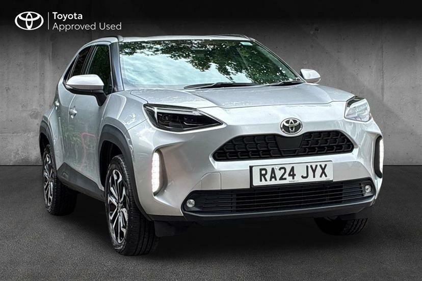 Toyota Yaris Cross 1.5 Hybrid Design Cvt Silver