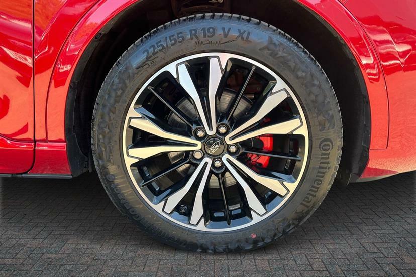 Ford Kuga 2.5 Fhev St-line X Edition Cvt Red #4