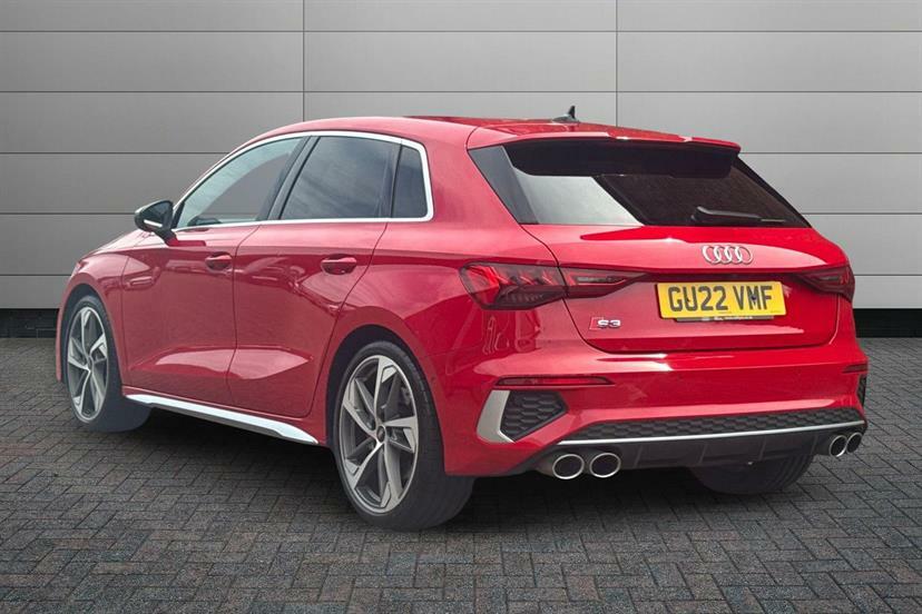 Audi A3 S3 Tfsi Quattro S Tronic Comfortsound Red #2