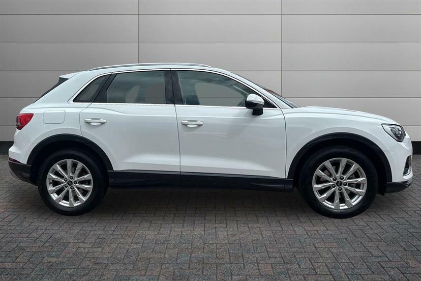 Audi Q3 35 Tfsi Sport S Tronic White #4