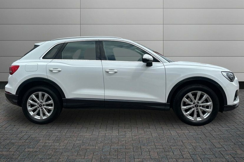 Audi Q3 1.5 Tfsi Cod 35 Sport Suv S Tronic 150 MD74TMO White #4