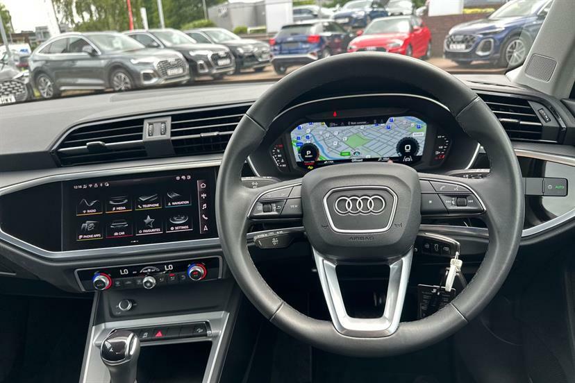 Audi Q3 35 Tfsi S Line S Tronic Leather Red #32