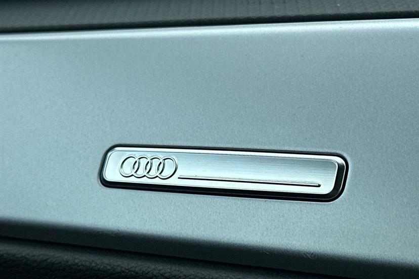 Audi Q3 35 Tfsi S Line S Tronic Leather Red #31