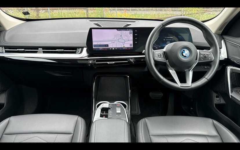 BMW iX1 Ix1 Xdrive30 Xline GY24RJZ Green #4