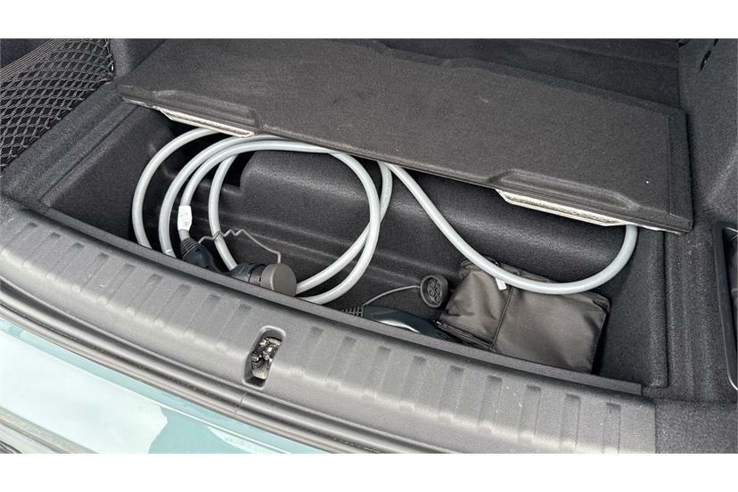 BMW iX1 20 66.5Kwh M Sport Grey #24