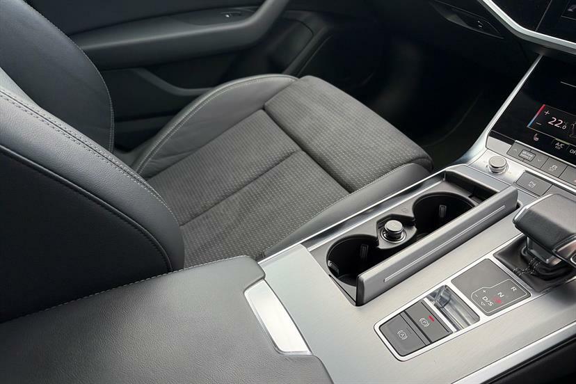 Audi A6 40 Tfsi Sport S Tronic Black #25