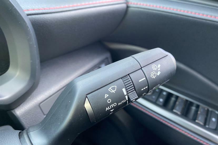 Lexus LBX 1.5 Vvt-ie Vibrant Edition E-cvt Euro 6 Ss Red #19