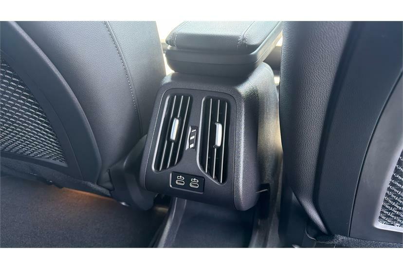 BMW X1 Xdrive 23I Mht M Sport Step White #31