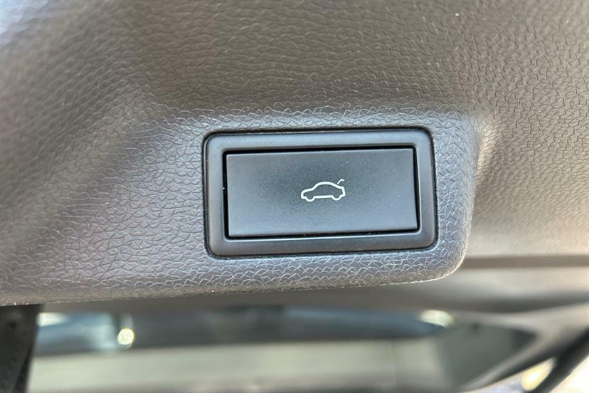 Volkswagen ID.Buzz 150Kw Life Pro 77Kwh Silver #11