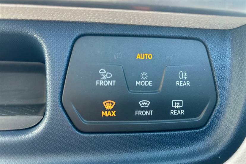 Volkswagen ID.Buzz 150Kw Life Pro 77Kwh Silver #16