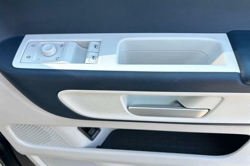 Volkswagen ID.Buzz 150Kw Life Pro 77Kwh Silver #12