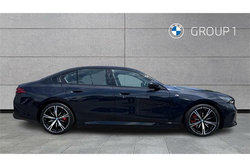 BMW i5 250Kw Edrive40 M Sport Pro 84Kwh Black #3