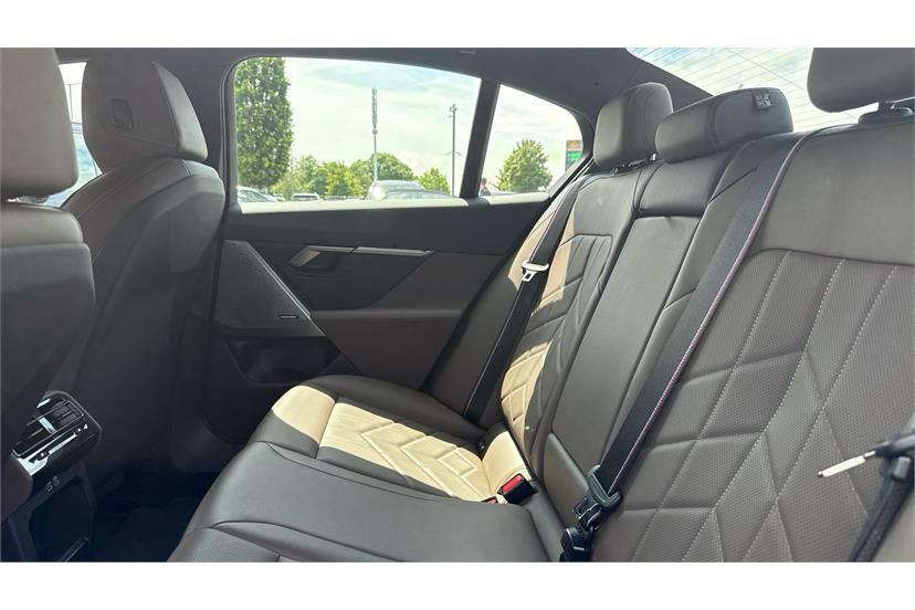 BMW i5 250Kw Edrive40 M Sport Pro 84Kwh Tech Black #10