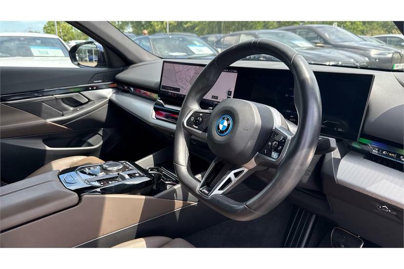 BMW i5 250Kw Edrive40 M Sport Pro 84Kwh Black #6