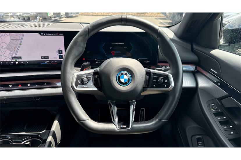 BMW i5 250Kw Edrive40 M Sport Pro 84Kwh Black #5