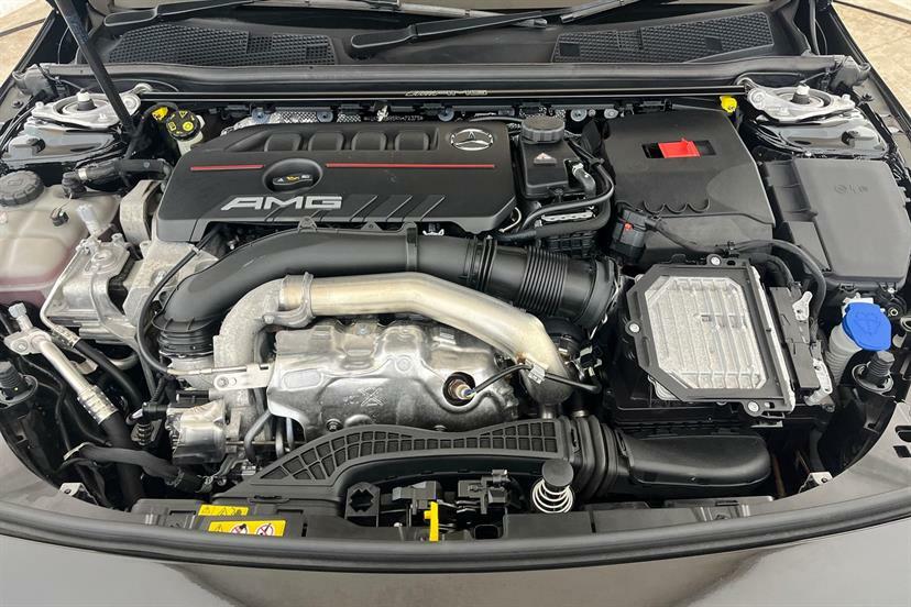 Mercedes-Benz CLA Class Cla 180 Amg Line Premium Plus Tip Black #39