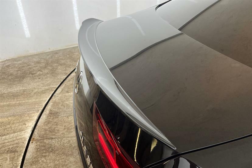 Mercedes-Benz CLA Class Cla 180 Amg Line Premium Plus Tip Black #44