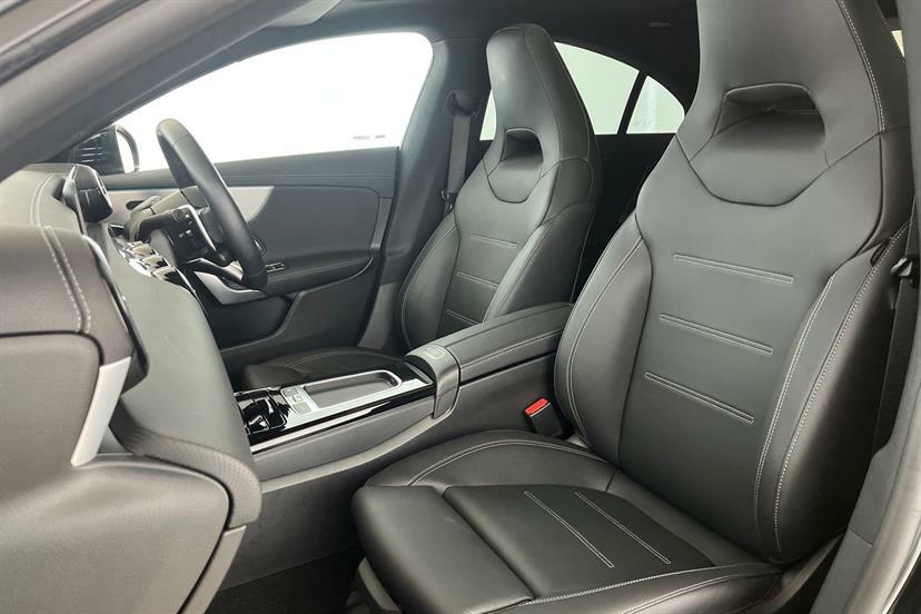 Mercedes-Benz CLA Class Cla 180 Amg Line Premium Plus Tip Black #46