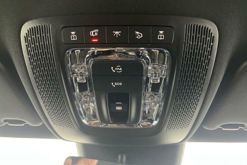 Mercedes-Benz CLA Class Cla 180 Amg Line Premium Plus Tip Black #43