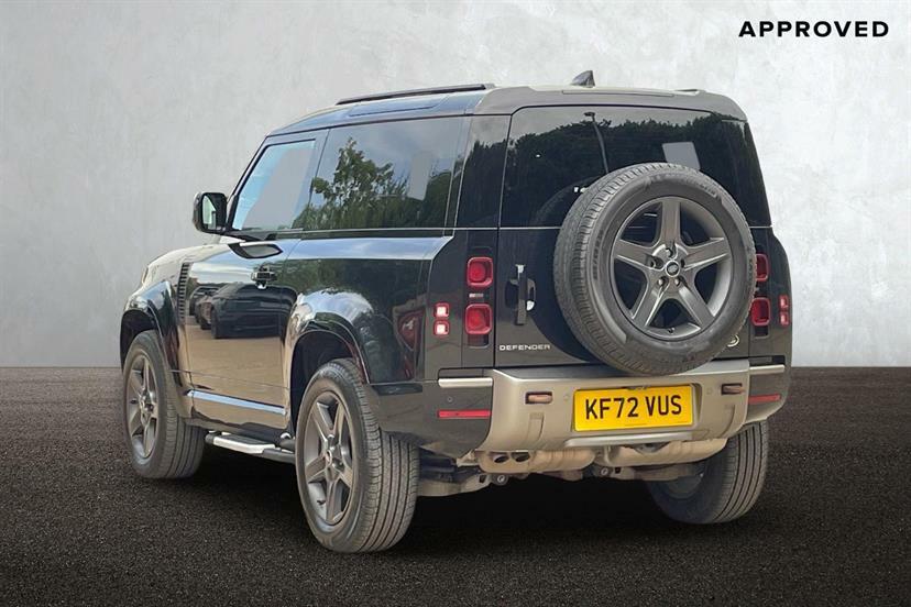 Land Rover Defender 90 3.0 D250 X-dynamic Se 90 Black #2