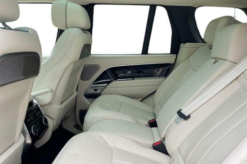 Land Rover Range Rover 3.0 P550e Black #4