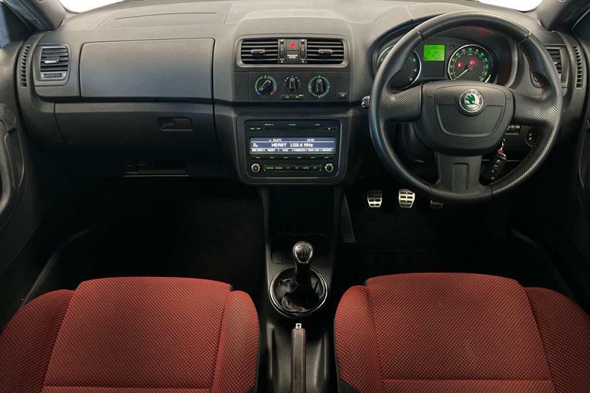 Skoda Fabia 1.2 Tsi 105 Monte Carlo White #6