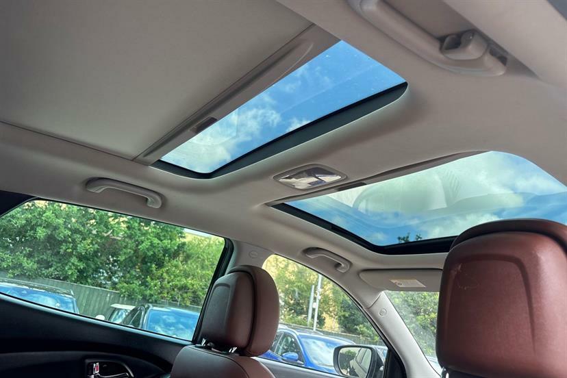 Hyundai Ix35 2011 11 1.7 White #28