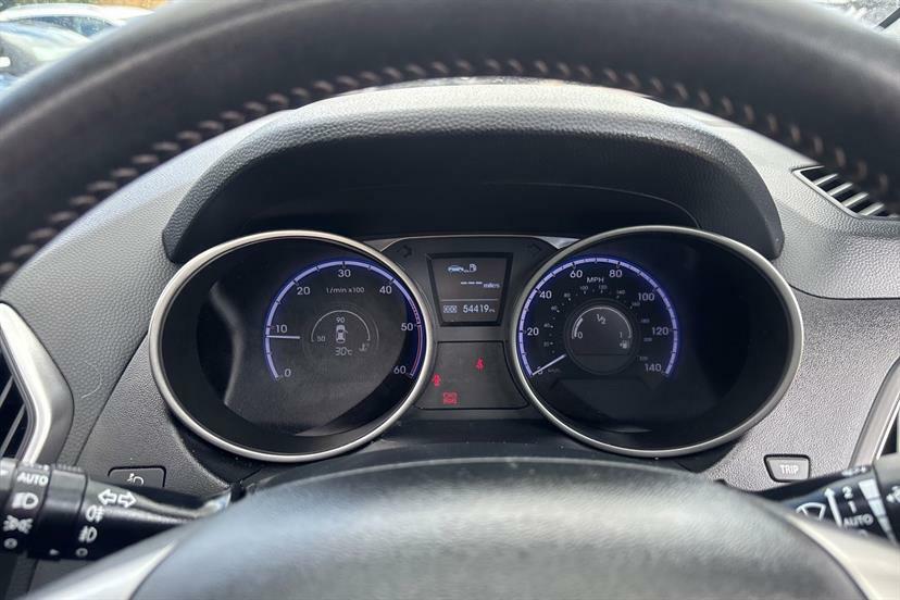 Hyundai Ix35 2011 11 1.7 White #22
