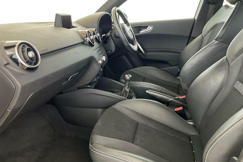 Audi A1 1.4 Tfsi S Line White #2