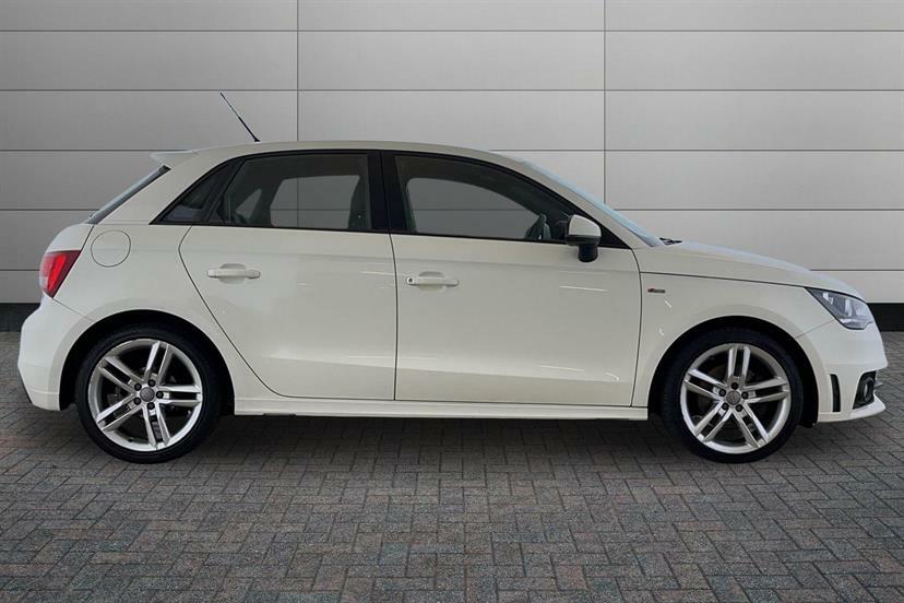 Audi A1 1.4 Tfsi S Line White #4