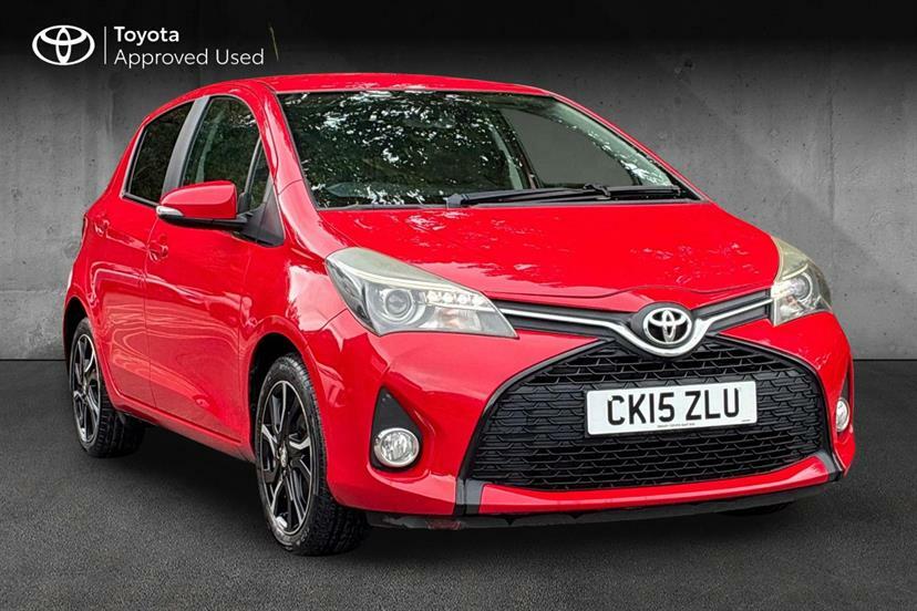Toyota Yaris 1.33 Vvt-i Sport Red