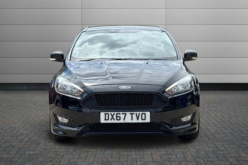 Ford Focus 1.0T Ecoboost St-line Hatchback Black #6