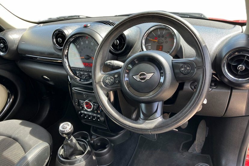 Mini Countryman 1.6 Cooper D Suv Euro 5 112 Ps Red #6